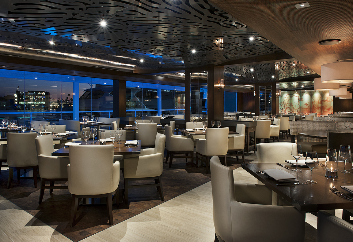 trps_diningroom_night_web